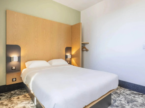 B&B HOTEL Marseille Les ports