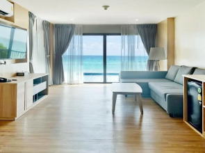 Phi Phi Holiday Resort – SHA Extra Plus