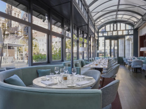 Hilton Antwerp Old Town