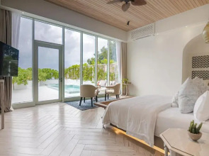 Malahini Kuda Bandos Resort