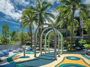 Le Méridien Phuket Mai Khao Beach Resort