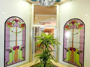 Hotel Monarque Torreblanca