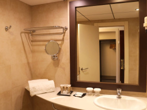 Golden Port Salou & Spa