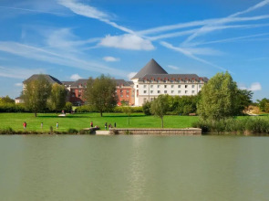 Отель Grand Magic