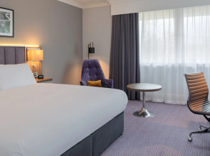 DoubleTree by Hilton Edinburgh Airport