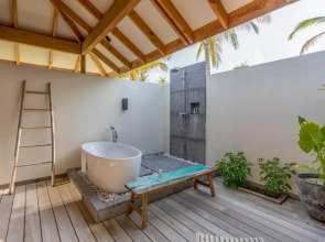 Курорт Kagi Maldives Resort & Spa