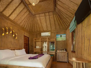 Phi Phi CoCo Beach Resort