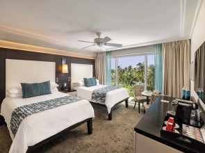 The Palms Hotel & Spa