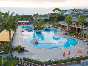 Pine Beach Belek