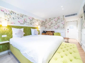 Grand Hotel Normandy by CW Hotel Collection