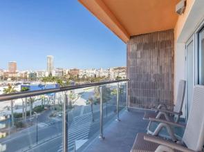 Отель Suites del Mar By Melia