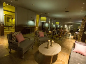 Курорт Bali Paragon Resort Hotel