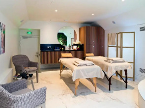 Отель Saint Petersbourg Opera