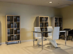 Отель Chamartin The One