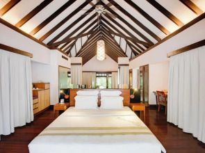 Курорт Coco Bodu Hithi