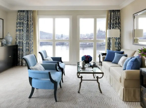 Отель Four Seasons Prague