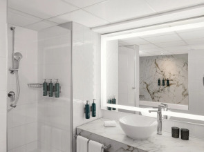 Отель Hilton Vienna Waterfront