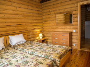 Derevyannyij Srub Guest House