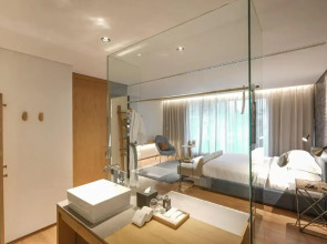 Отель Ad Lib Bangkok