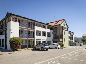 B&B HOTEL Avignon (1)