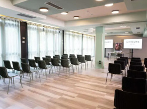 Отель Mercure Bologna Centro