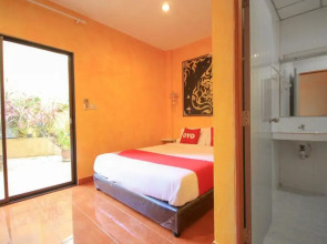 Ban Elephant Blanc Apartment