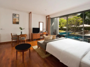 Woodlands Suites Serviced Residences