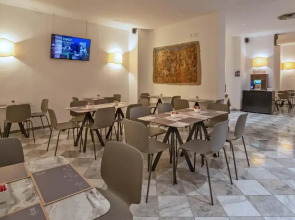 Отель Machiavelli Palace