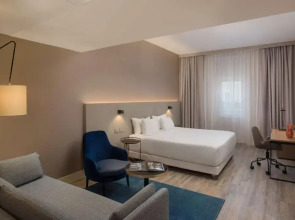 Отель NH Trieste