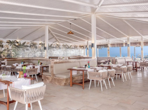 Rixos Sungate - The Land of Legends Access