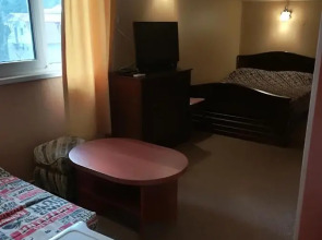 Домик в ущелье