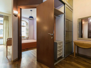 Na Petrogradke Apartments