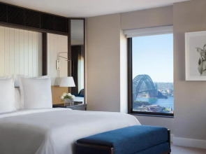 Four Seasons Hotel Sydney