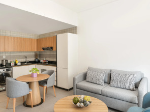 Citadines Metro Central Dubai