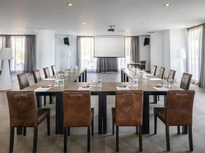 Отель Barcelo Santiago — Adults Only