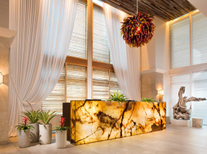 Solé Miami, A Noble House Resort