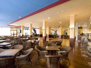 Hotel Monarque Torreblanca