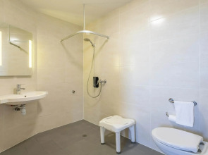 B&B HOTEL Marseille Les ports