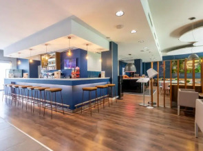 Travelodge Malaga Airport Отель