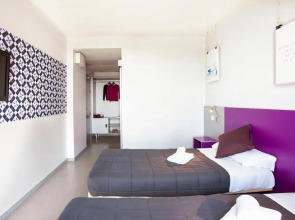 Twentytu Hostel Barcelona