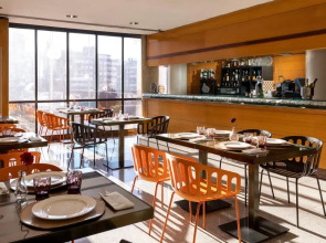 Hotel Acta Piramides