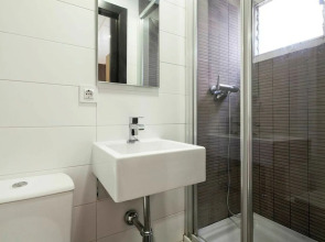 Отель DingDong Putxet