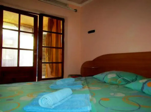 Viktoriya Guest House