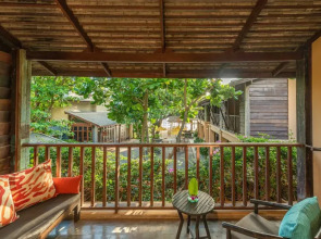 Отель Buri Rasa Village Phangan