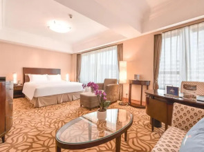 Furama Hotel Dalian