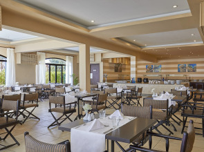 Отель Jaz Neo Naama Bay