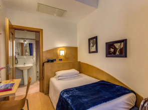 Hotel Franklin Feel The Sound