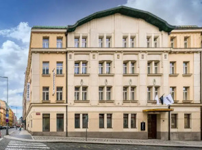 Hotel Maestro by Adrez