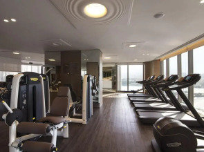 Al Bandar Rotana – Creek