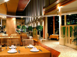 Отель City Plaza Osaka